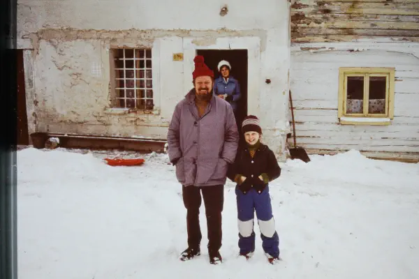 Historie Foto - Zima 1981 – Čtyři roky po koupi a pořád to stojí...